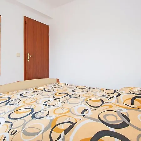 Dolinka Apartman Pula