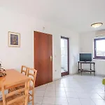 דירה Dolinka *
